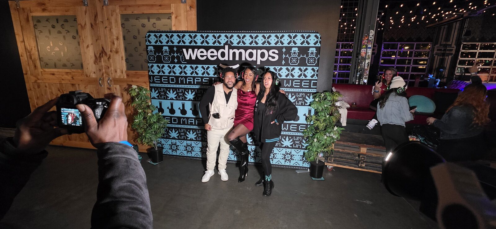 Smoking Santa at a Colorado shop or event