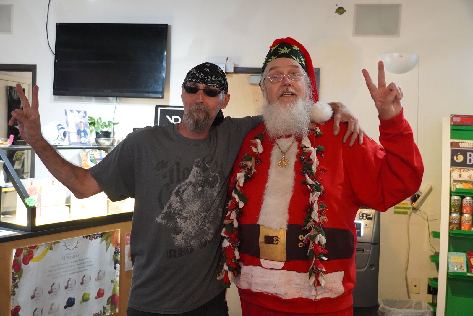 Smoking Santa at a Colorado shop or event